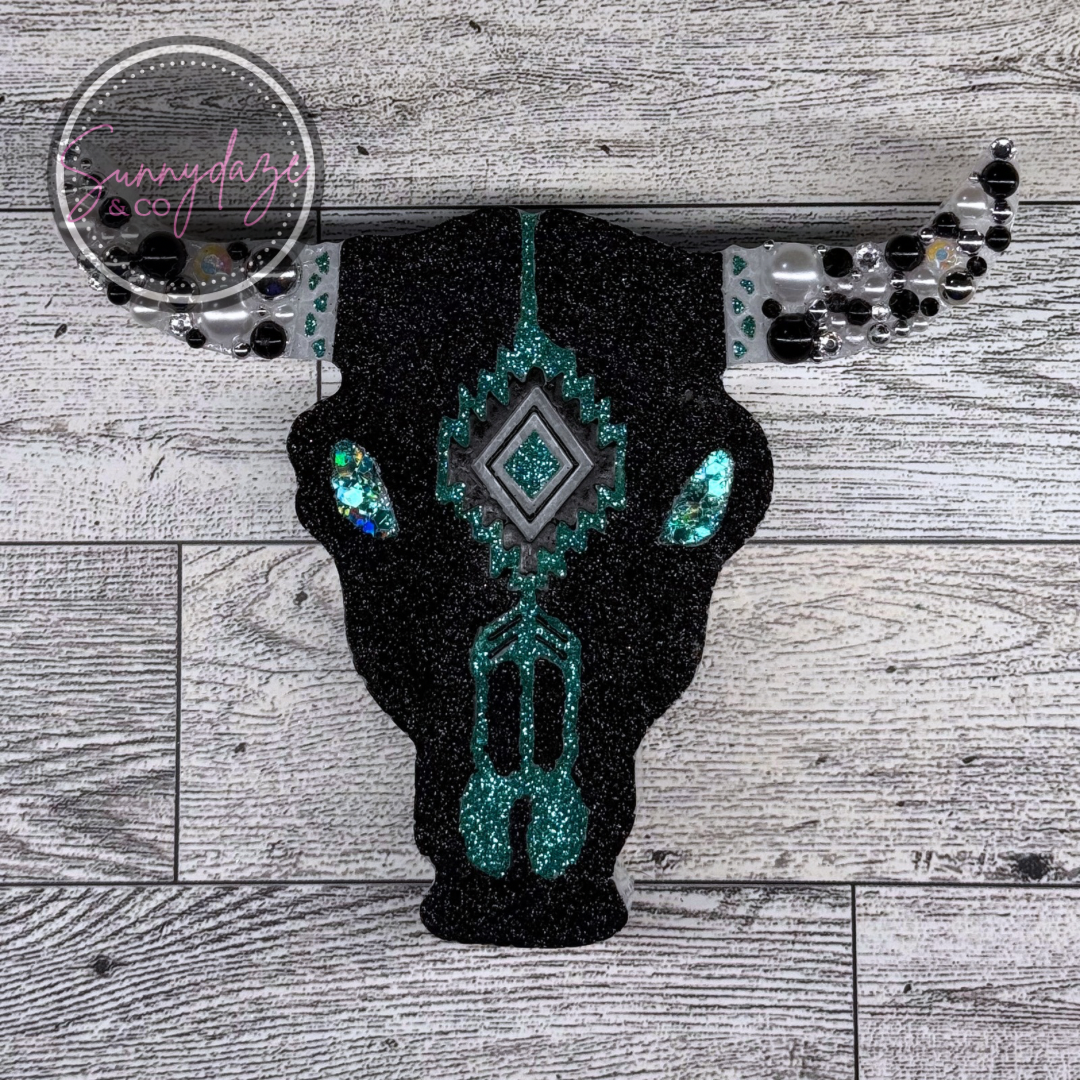 Detailed Bull Skull Freshie XL